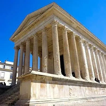 Cote Jardin Oda ve Kahvaltı Nîmes